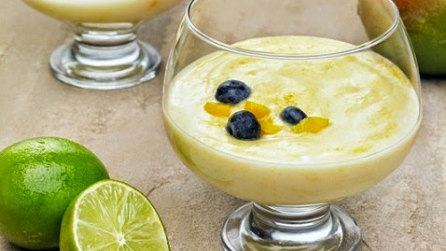 Prepare-This-Smoothie-if-You-Want-to-Melt-Fat-Deposits-in-3-Weeks