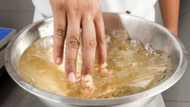 Recette25C325A9tonnante.Douleurdanslacolonnevert25C325A9brale252Cjambesetlesarticulationssetermineen7jours