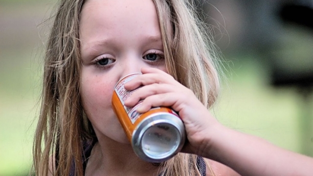 Attention252CSodapeutprovoquerpubert25C325A9pr25C325A9cocechezlesfilles.Voicicomment2521