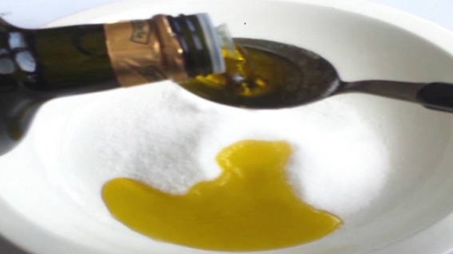 Seletl25E225802599huileM25C325A9langem25C325A9dicinales.Apr25C325A8svousl2527appliquez252Cvousneserezpasressentirdeladouleurpendantdesann25C325A9es2521